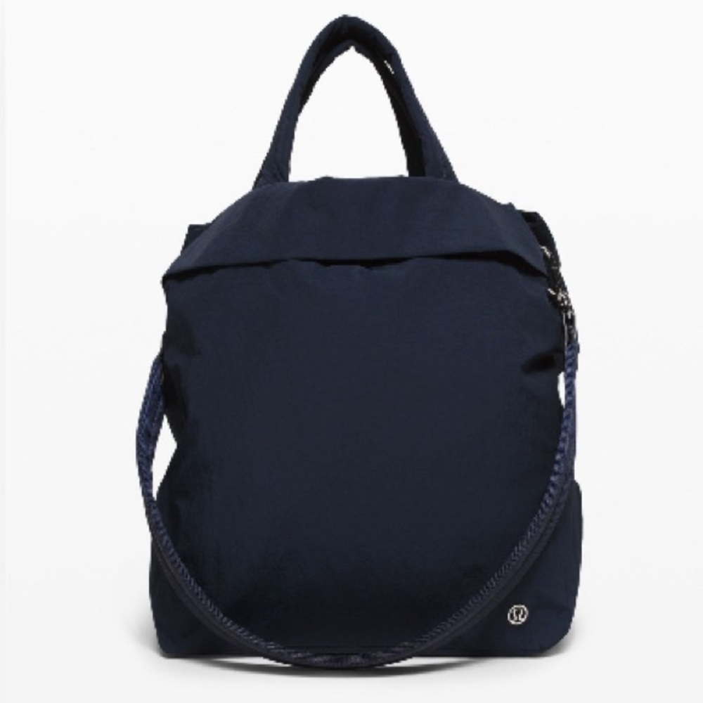 Lululemon On My Level Bag 19 L